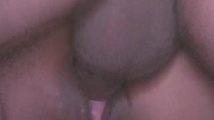 Le chupo el culo a mí vecina ella gime rico