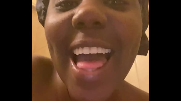 Shower – young ebony showing off the sexual goods