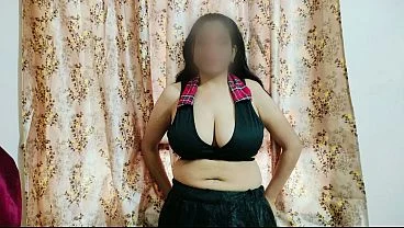 एक्स्ट्रा मार्क्स पाने के लिए हॉट इंडियन स्कूल गर्ल ने ट्यूशन टीचर के साथ चुदाई किया, हिंदी ऑडियो में देसी सेक्स